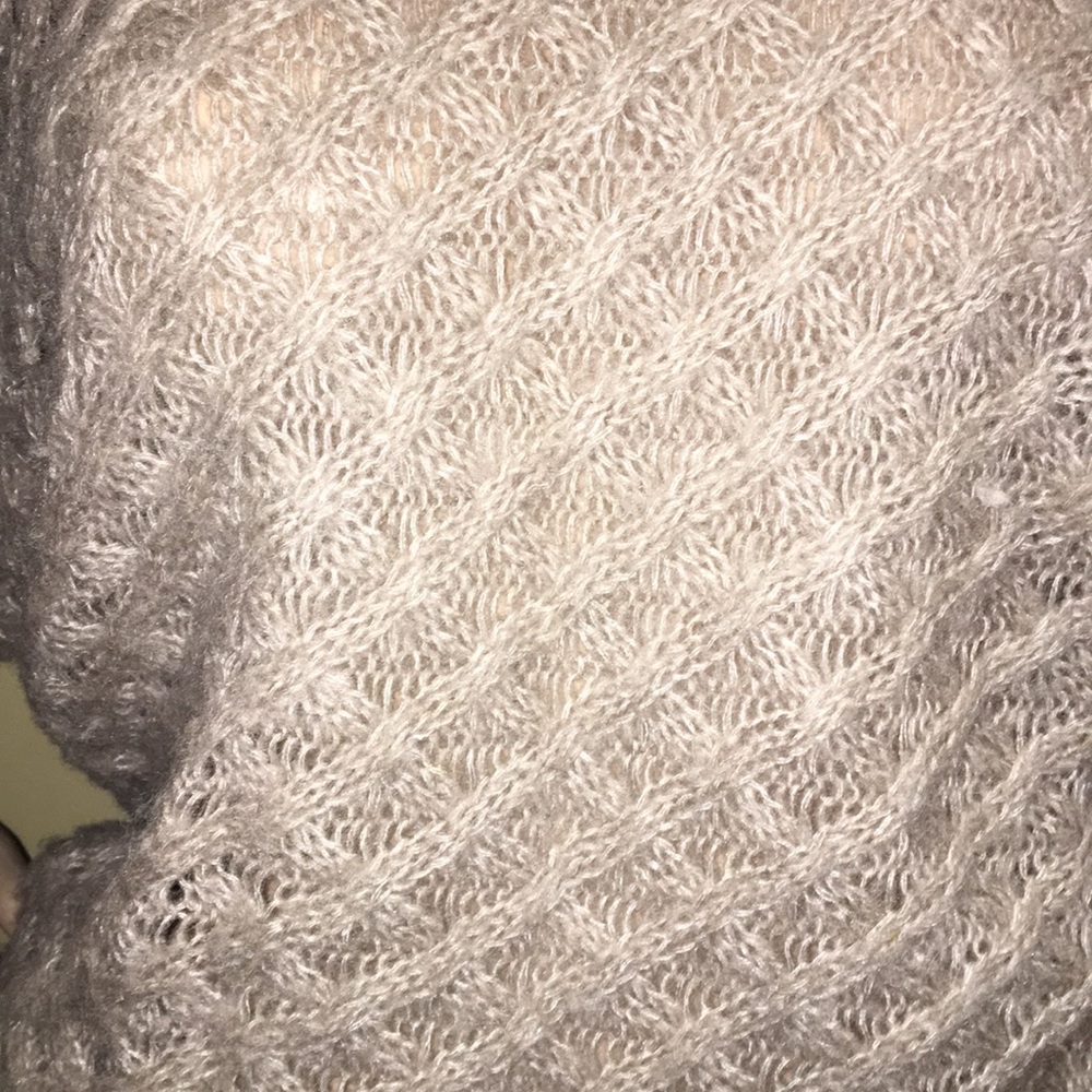 Sweater - Picture 4 of 5